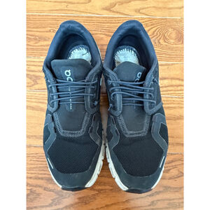 On Cloud 6 Black Women’s Running Shoes Sneakers Size 7.5